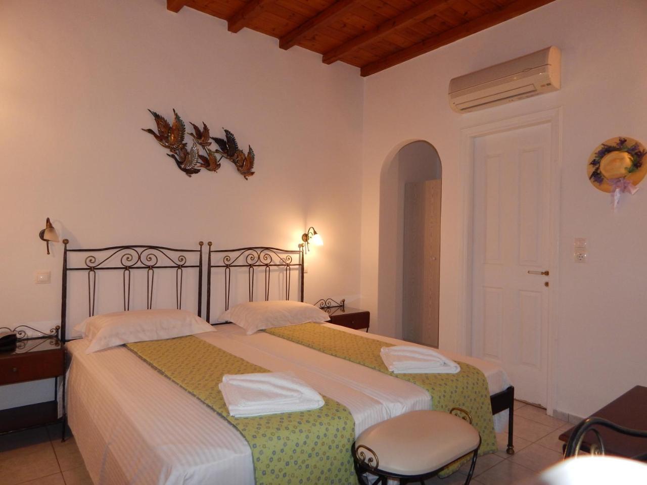 Nisiotiko House In Tinos Near The Beach Агиос-Иоаннис Экстерьер фото